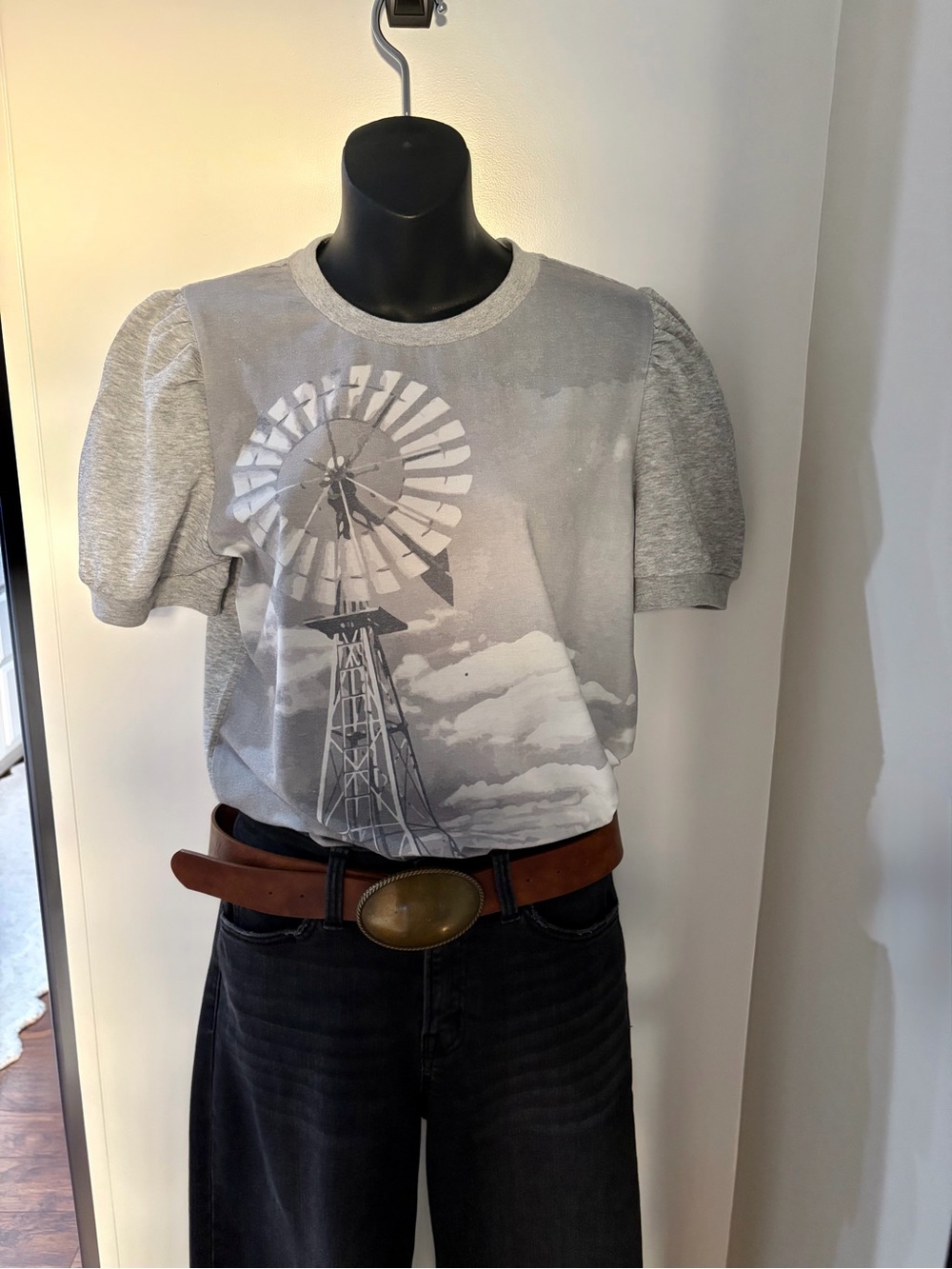 Light Gray Windmill Graphic Puff Sleeve Tee by 2-Fly Co.